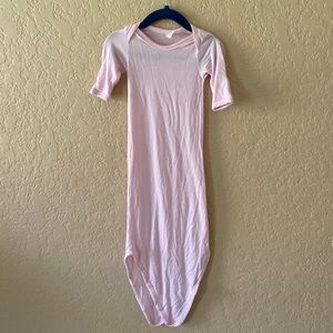 Kate Quinn bamboo knot gown, pink, 0-3 months